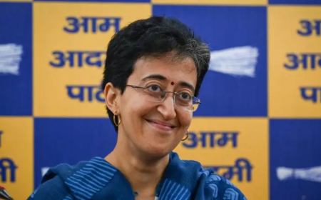 आतिशी: केजरीवाल सरकार में मंत्री पद न मिलने से दिल्ली की मुख्यमंत्री बनने तक..