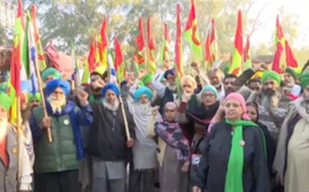 किसानों का दिल्ली मार्च फिर से शुरू, अंबाला में इंटरनेट सेवाएं बंद