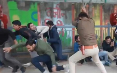 बीपीएससी आंदोलन पर लाठीचार्ज: पुलिस ने आरोपित शिक्षक को किया गिरफ्तार, प्रशांत किशोर ने छात्रों का किया समर्थन