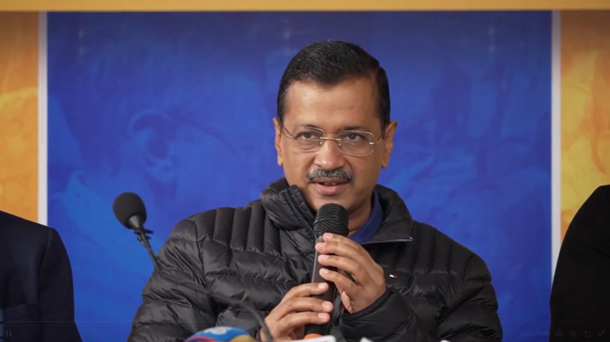 पहलवानों और बॉडीबिल्डरों ने अरविंद केजरीवाल की उपस्थिति में आम आदमी पार्टी (AAP) जॉइन की