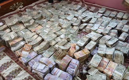 जिला शिक्षा पदाधिकारी रजनीकांत प्रवीण के आवास पर विजिलेंस का छापा, आय से अधिक संपत्ति अर्जित करने का आरोप