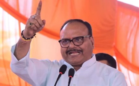 उप मुख्यमंत्री ब्रजेश पाठक ने समाजवादी पार्टी पर कसा तंज, कहा निहत्थे कारसेवकों पर गोली चलवाने वालों कोअयोध्या में वोट मांगने का कोई अधिकार नहीं....