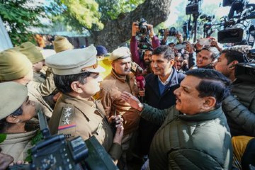 भाजपा ने आप पर लगाए शीश महल आरोप, मीडिया सहित सीएस आवास पर पहुचे आप नेत तो नहीं मिली एंट्री