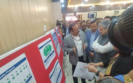 रेल मंत्री अश्विनी वैष्णव ने गोरखपुर स्टेशन को वर्ल्ड क्लास बनाने की योजना का किया ऐलान