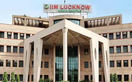 IIM LUCKNOW: ग्राहकों का विश्वास हासिल करने के लिए चैटबॉट्स द्वारा किस प्रकार की माफ़ी मांगना सर्वोत्तम है? IIM लखनऊ कराता है अध्ययन