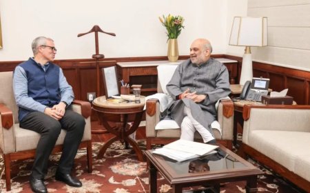 उमर अब्दुल्ला की केंद्रीय गृह मंत्री अमित शाह से मुलाकात: जम्मू-कश्मीर की स्थिति और बजट सत्र पर चर्चा