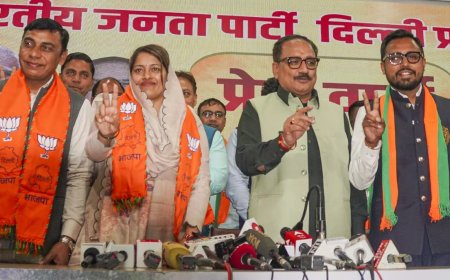 आम आदमी पार्टी के तीन पार्षद भाजपा में शामिल, एमसीडी मेयर चुनाव में भाजपा की जीत की संभावना बढ़ी