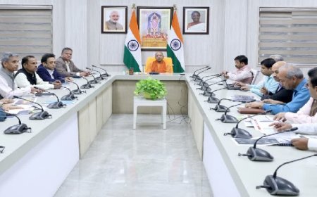 उत्तर प्रदेश कैबिनेट की अहम बैठक: 19 प्रस्तावों को मिली मंजूरी, बलिया में मेडिकल कॉलेज की स्थापना